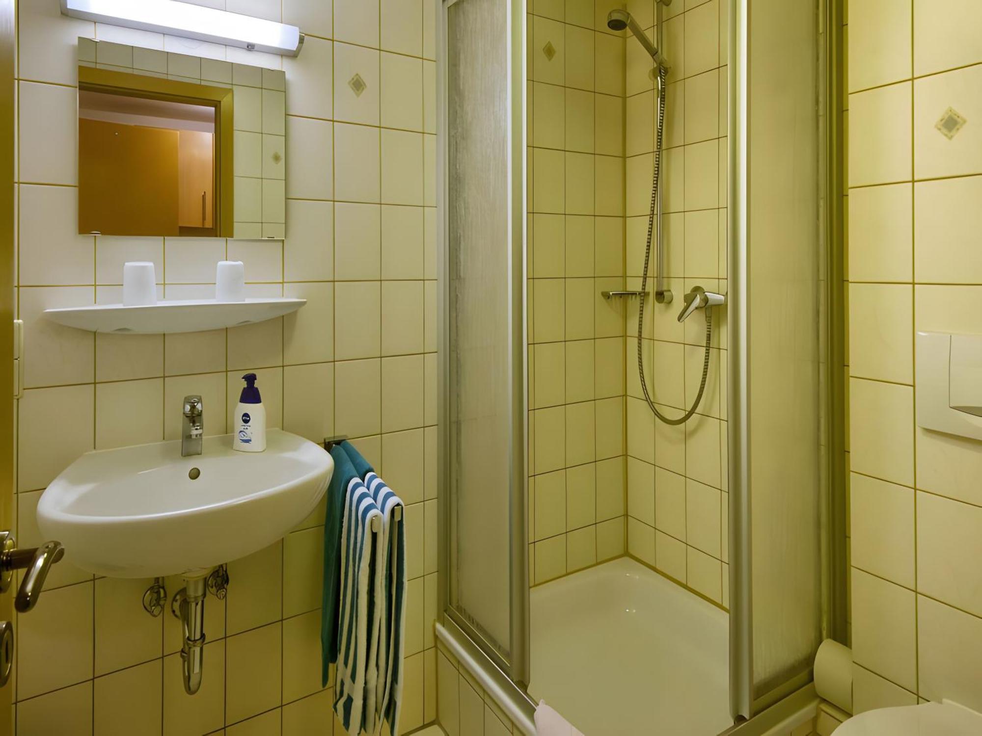 Gasthaus-Pension Zum Loewen Grafenhausen Eksteriør bilde